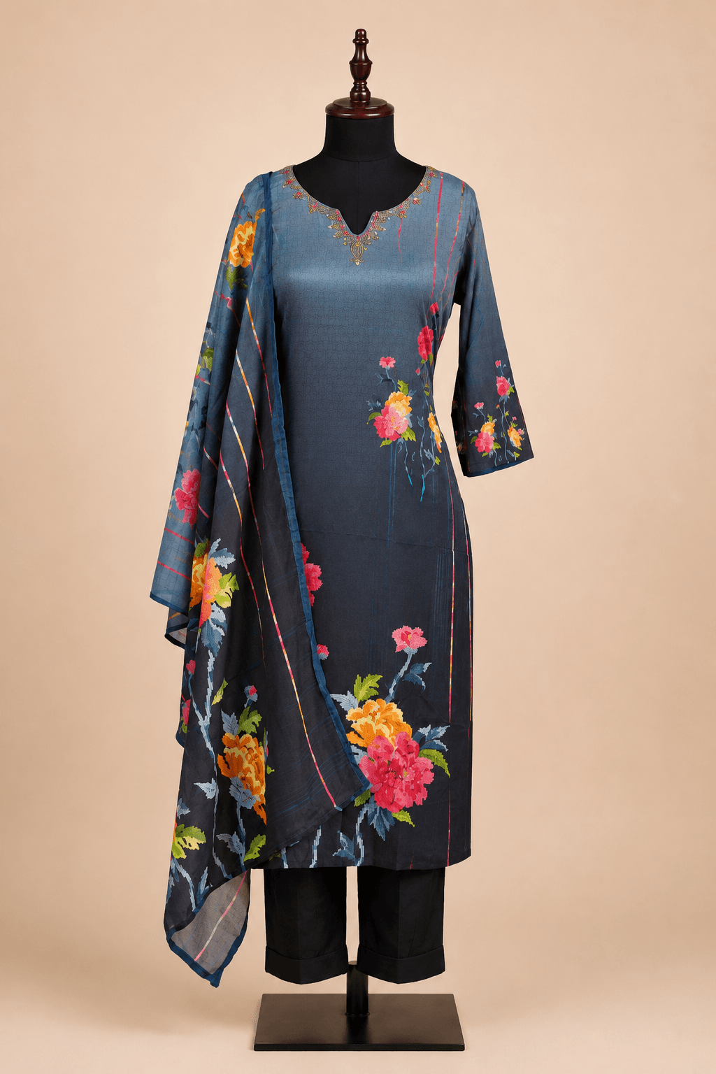 Black Floral Embroidered Kurti Set