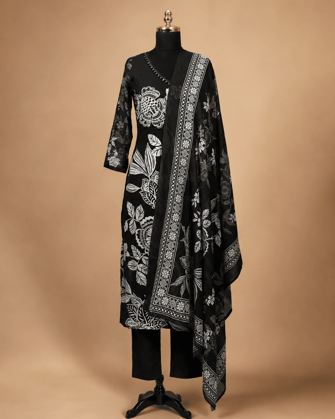 Black and White Printed Kurti Set