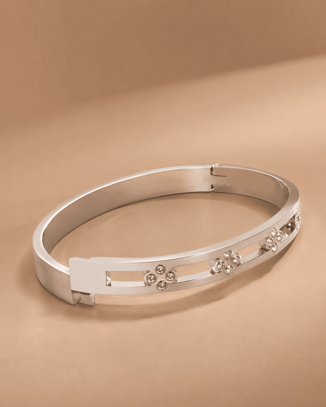 Crystal Bar Silver Hinged Bangle