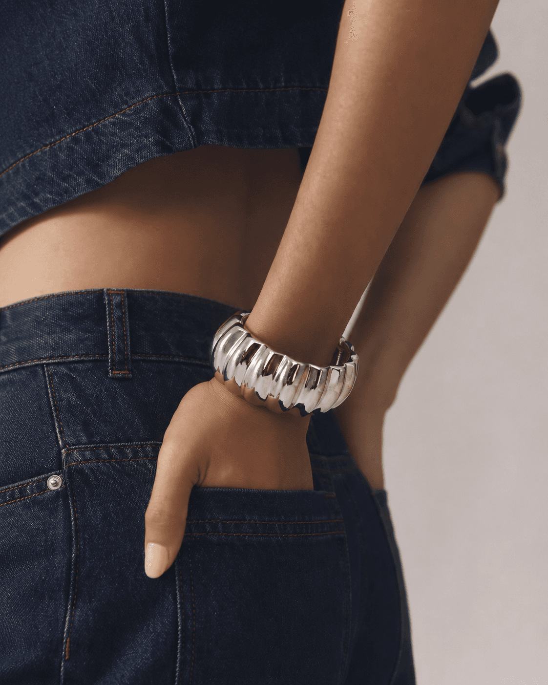 Twisted Shell Chunky Silver Bracelet